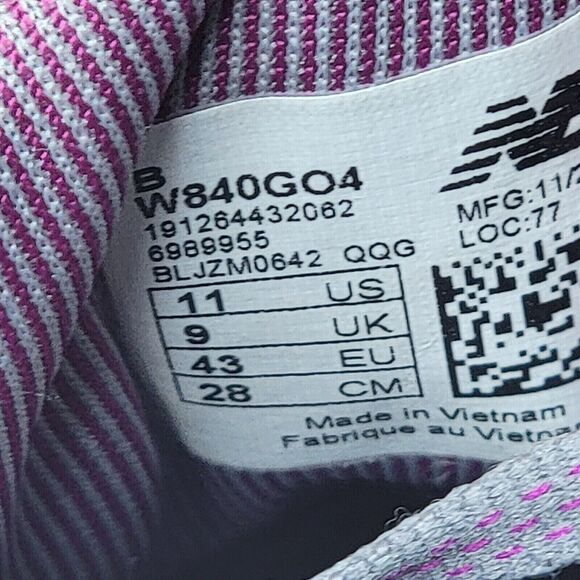 New Balance Women's Sz 11 840 v4 Grey Blue Purple W840GO4 Running Sneakers Shoes - Picture 7 of 10